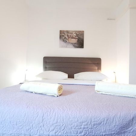 Apartman Sintic Krk Town Chambre photo