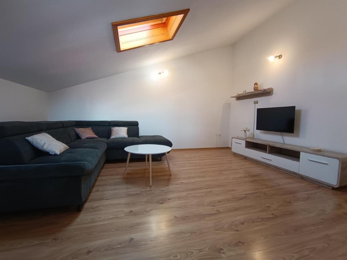 Apartman Sintic Krk Town Extérieur photo