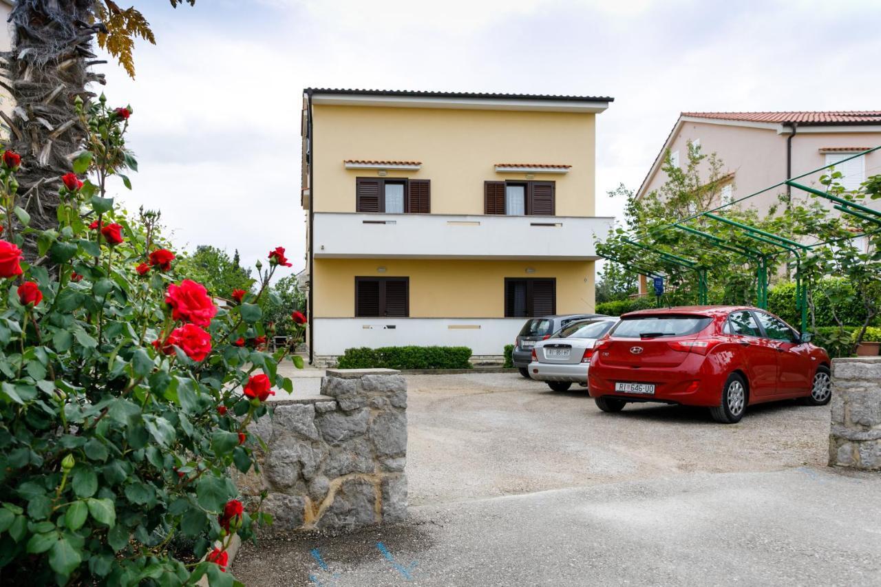 Apartman Sintic Krk Town Extérieur photo